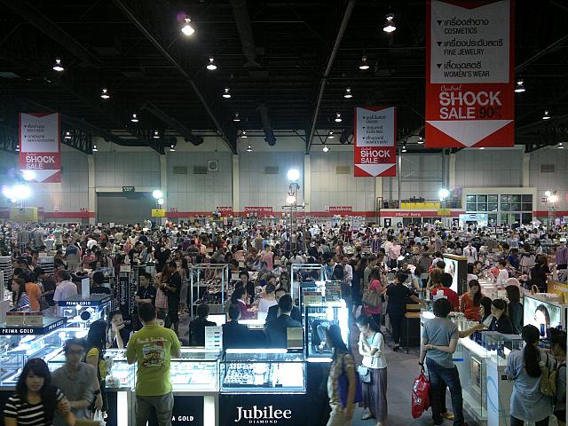 バンコク国際貿易展示場で開催されるイベントはどれも大規模でスケールの大きく毎回多くの来場者で賑わいます。