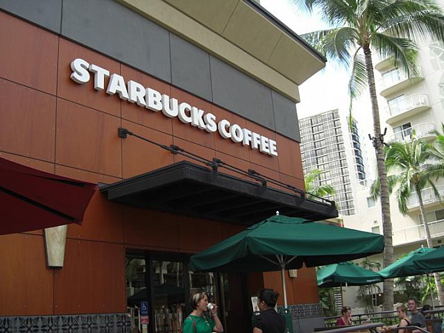 ショッピング中の休憩にコーヒーブレイクはいかが？
