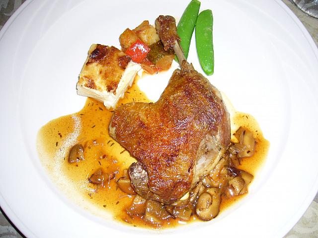 もはや老舗の風格！日本人オーナーシェフの創り出す味がロコの圧倒的な支持を受けるカイムキのフレンチの名店。