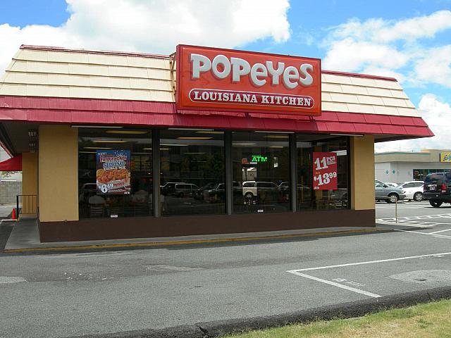 ケイジャンでアメリカンなフライドチキン。やみつきの味です。