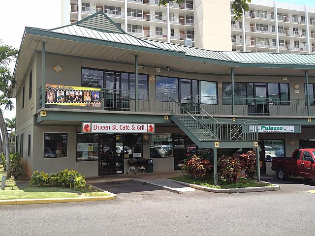 カカアコ地区にあった人気プレートランチ店がアイエア地区に移転。あの味は健在です。