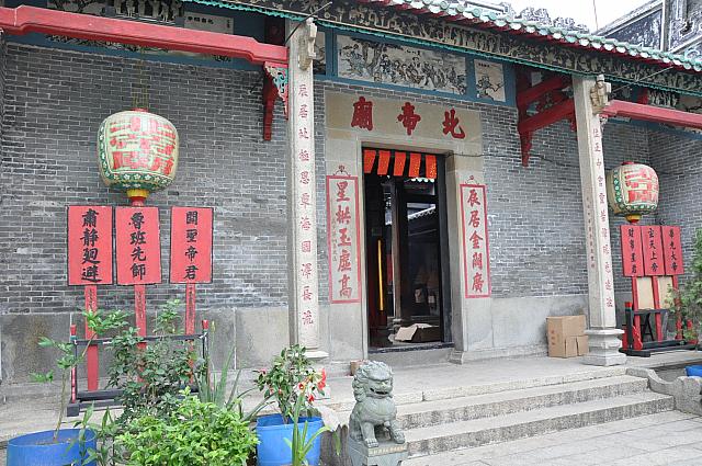 北方真武玄天上帝をお祀りする道教寺院。ほかには金花夫人、財帛星君などの神様もいらっしゃり、タイパ住民の手厚い信仰を受けている