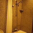 このクラスのホテルで浴室にバスタブがあるのは日本人にはうれしい。