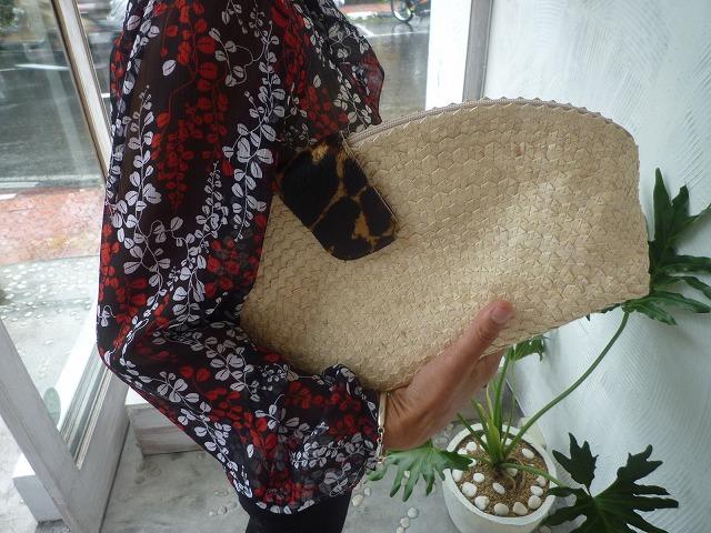 パンダンのセカンド・バッグ　19万8000ルピア