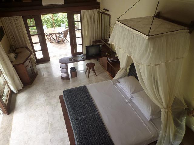 ロフトから室内をみるとこんな感じです。