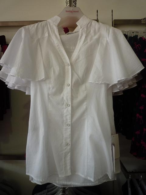 アレクサンダー・シャツ　29万ルピア