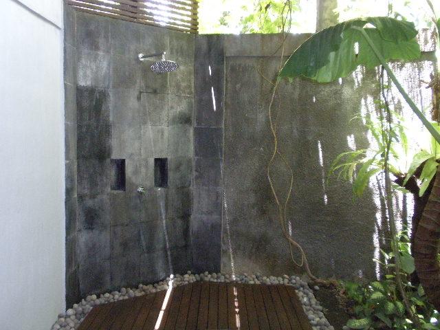 全室レインシャワー付き