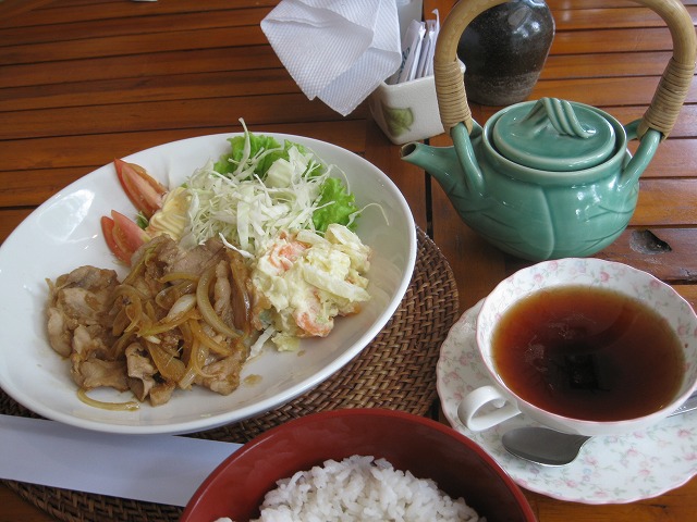 豚の生姜焼き定食