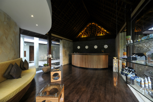 シンプルなデザインのレセプション