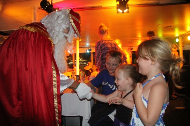 子供たちにはプレゼントもあります！