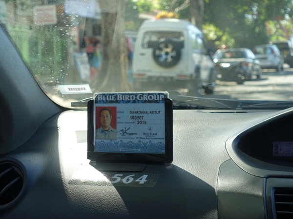 ダッシュボード上にはIDが