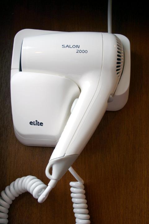 ヘアードライヤー