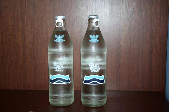 無料飲料水（1日2本） 