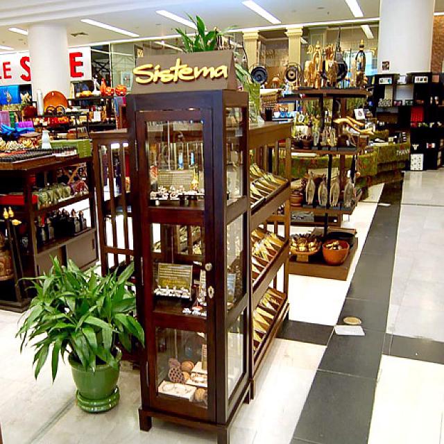 エンポリアム店（4F）