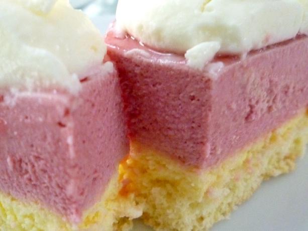 パッショナータ（PASSIONATA）　120バーツ