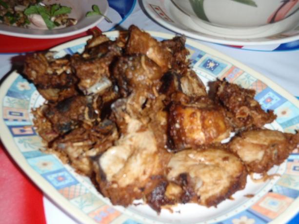 豚の腸のニンニク揚げ
