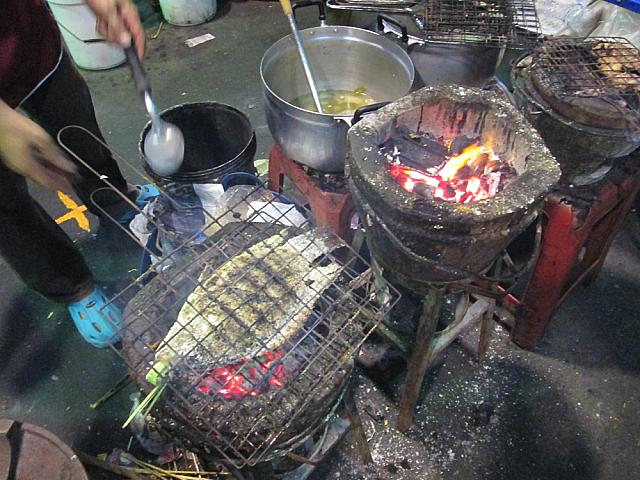 炭火なので味も格別