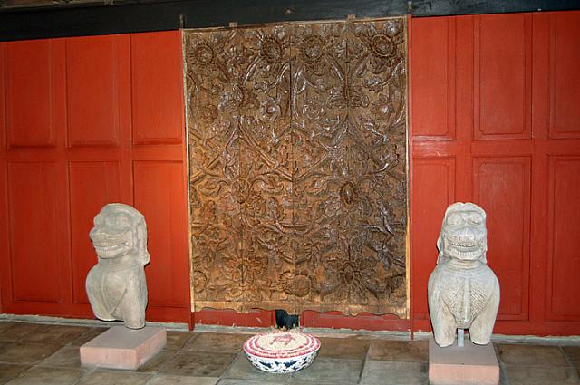 彼の遺産を守るため財団法人となっています
