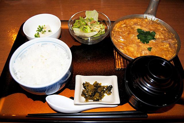 鶏とじ煮定食