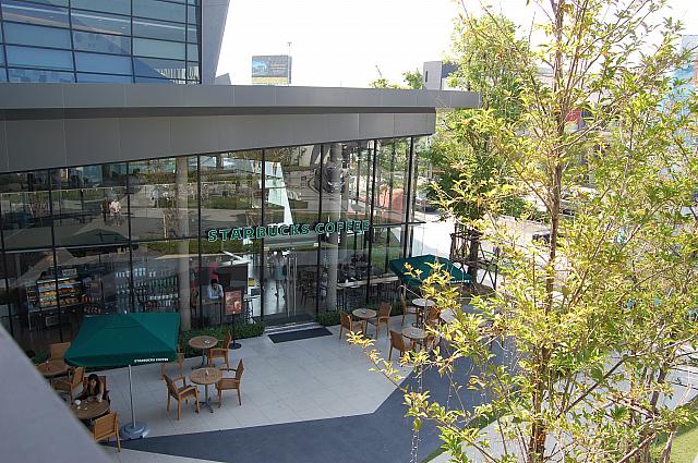 有料ですが慣れ親しんだスターバックスは安心できます