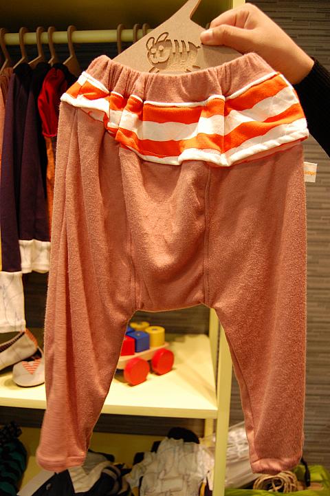 ちょっとパンツでもおしゃれ感が溢れています