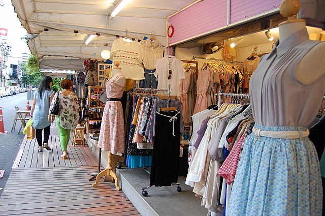 サイアムパラゴンやサイアムセンターと道を挟んで反対側にあるサイアムスクエア