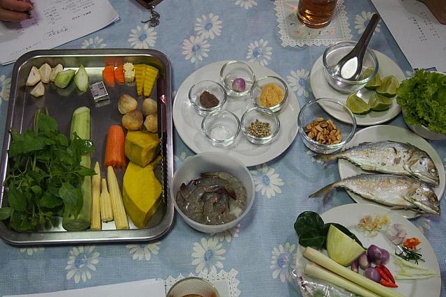 材料は全て、分量分が用意されています