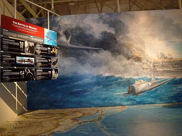 ミッドウェイ海戦の展示もあり。
