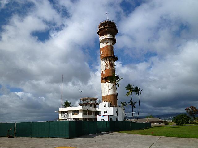 映画『トラ・トラ・トラ！』や『パール・ハーバー』にも登場する管制塔。