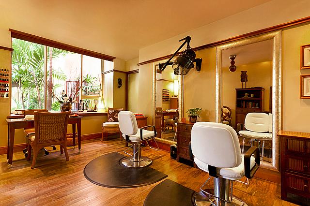 ヘアサロンも併設（写真はロイヤルハワイアンHPより）