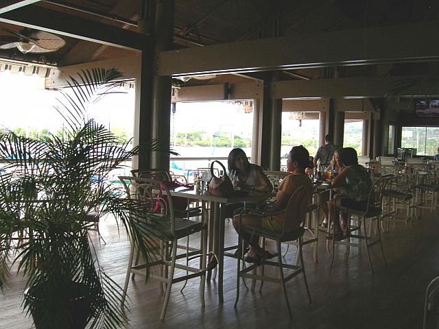 窓がなくて、海風が気持ちいい～！