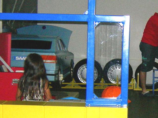 車の修理屋さん