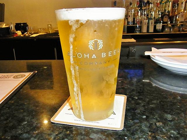冷え冷えのビールがおいしそう！　