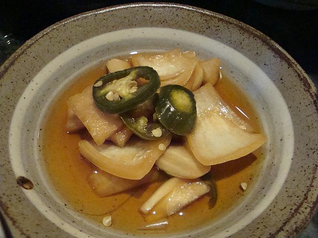 らっきょうのような味の漬け物