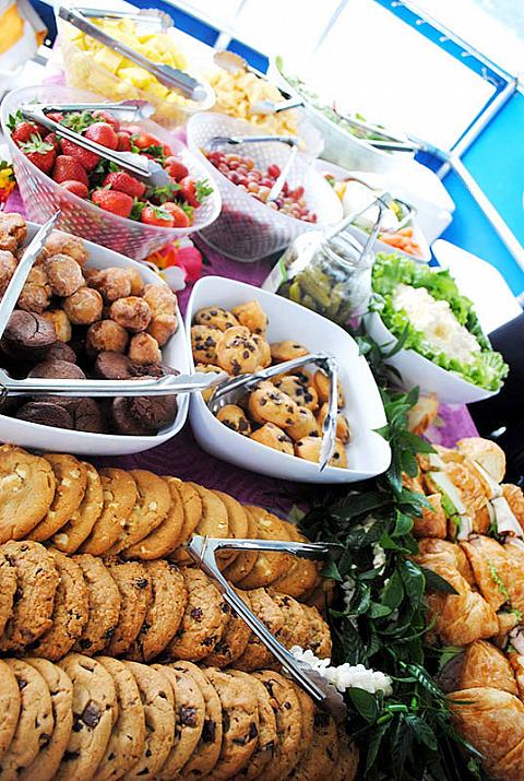 ガッツリ食べてエネルギーを補充してください