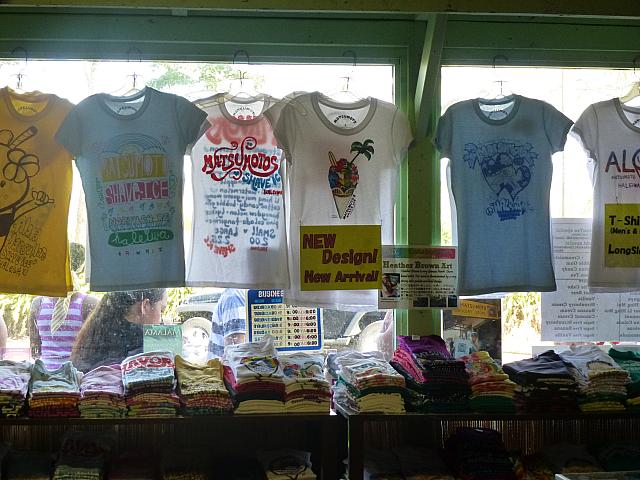 Ｔシャツもいっぱいですね