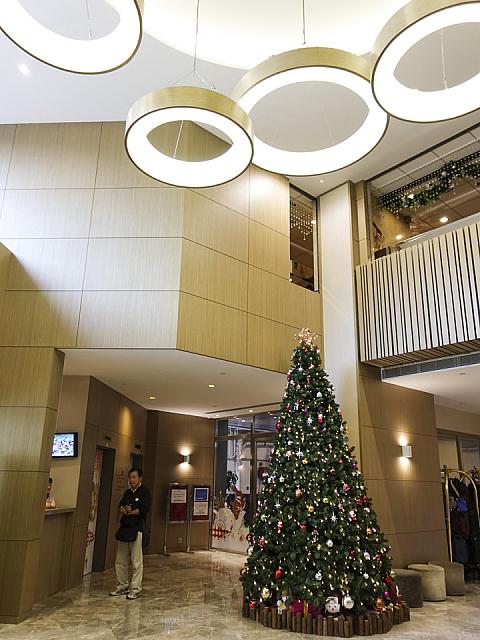 クリスマスの飾りつけ