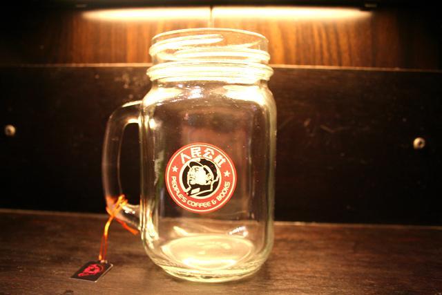 ガラス製のマグもあります。HK$58