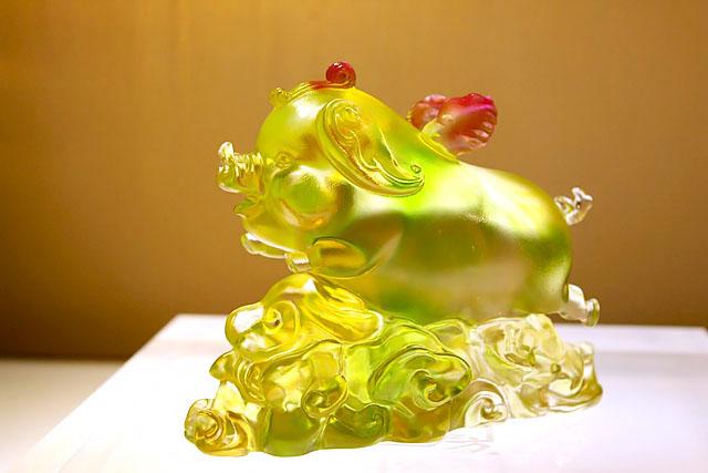 “祝你幸福又快樂”＄2,260<BR>天使の羽の生えた豚ちゃん！！色も形もかわいいです。雲に乗って飛んできて欲しいですね、幸せと一緒に。