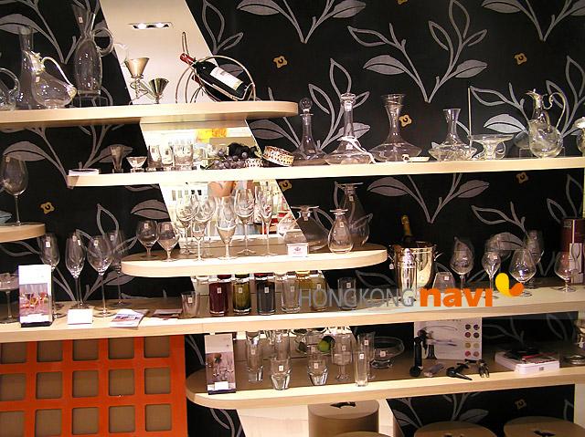 ワインまわりのグッズも見ているだけで楽しいものがいっぱいです