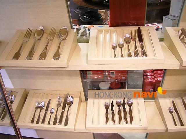 ちょっと奮発して普段使いのカトラリーとしても素敵です