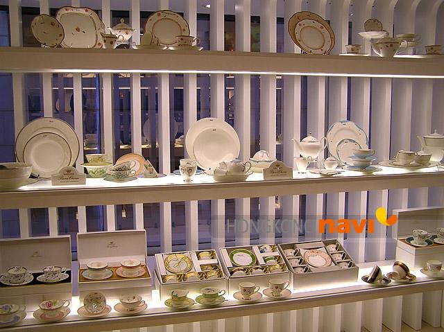 Narumi商品は大変充実しています。