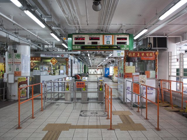 高速船に席の違いはありません