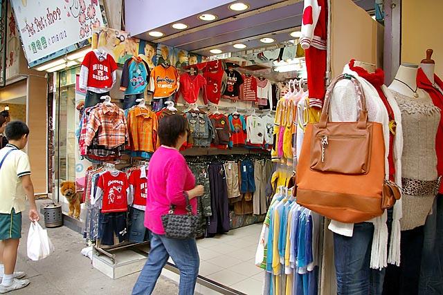 子供服も充実しています。