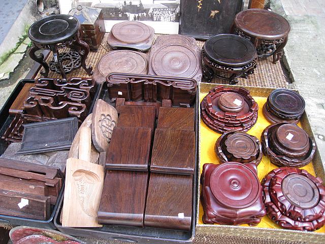 本来は仏壇用なのですが、使い方次第ではほかの用途も。