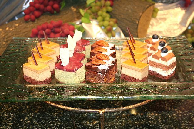 ひとくちケーキいろいろ