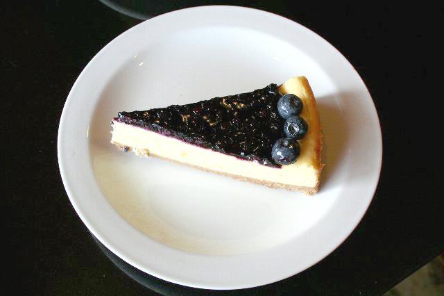 ブルーベリーチーズケーキ
