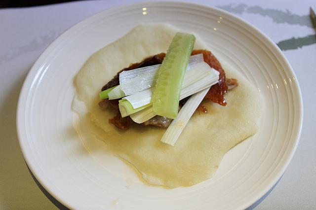 きゅうりを載せます