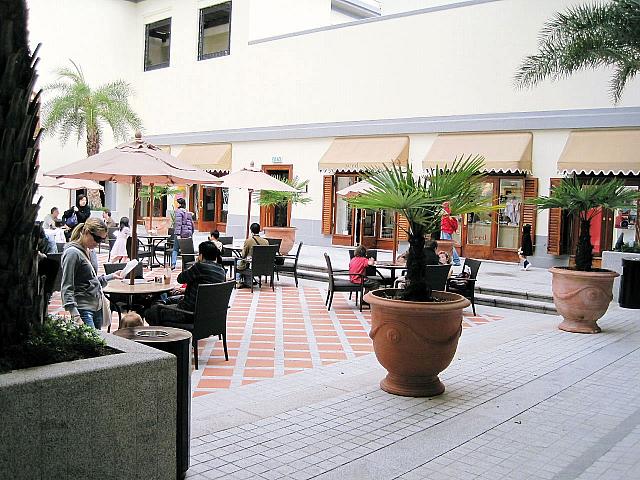 中庭でゆっくりくつろぎたいです