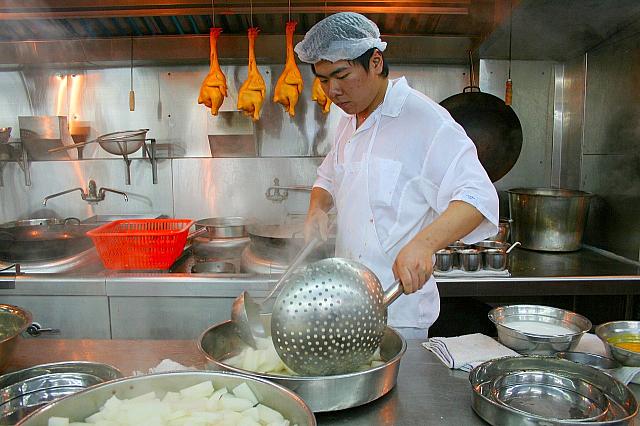 まかない食も料理修業のひとつ！